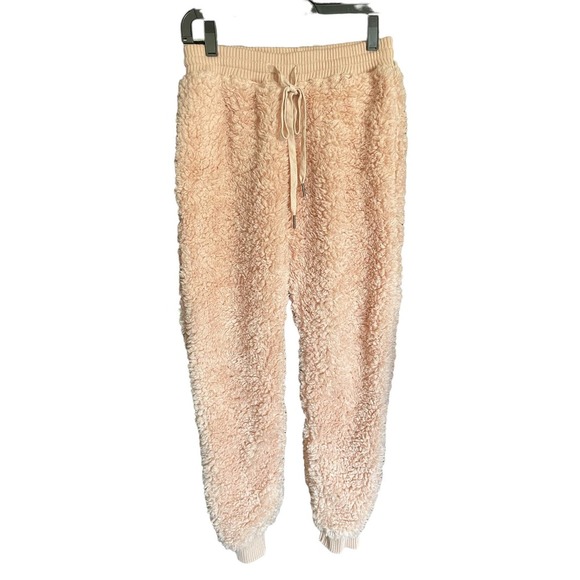 OLIVACEOUS BLUSH SHEARLING FLUFFY SWEATSHIRT/JOGGER SET - Picture 2 of 9